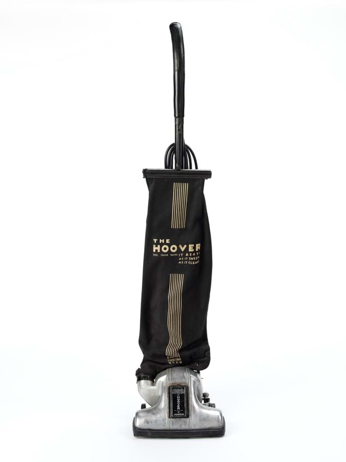 Stand up vacuum cleaner, black and silver 
