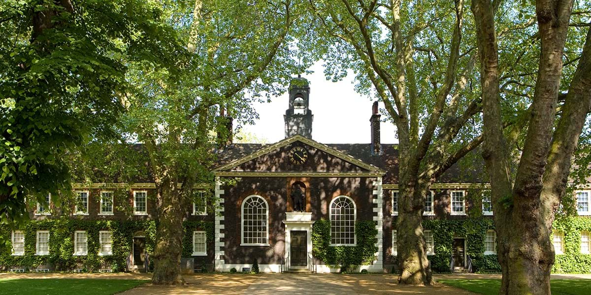 Exterior of the Museum of the Home from Kingsland Road, by Jayne Lloyd