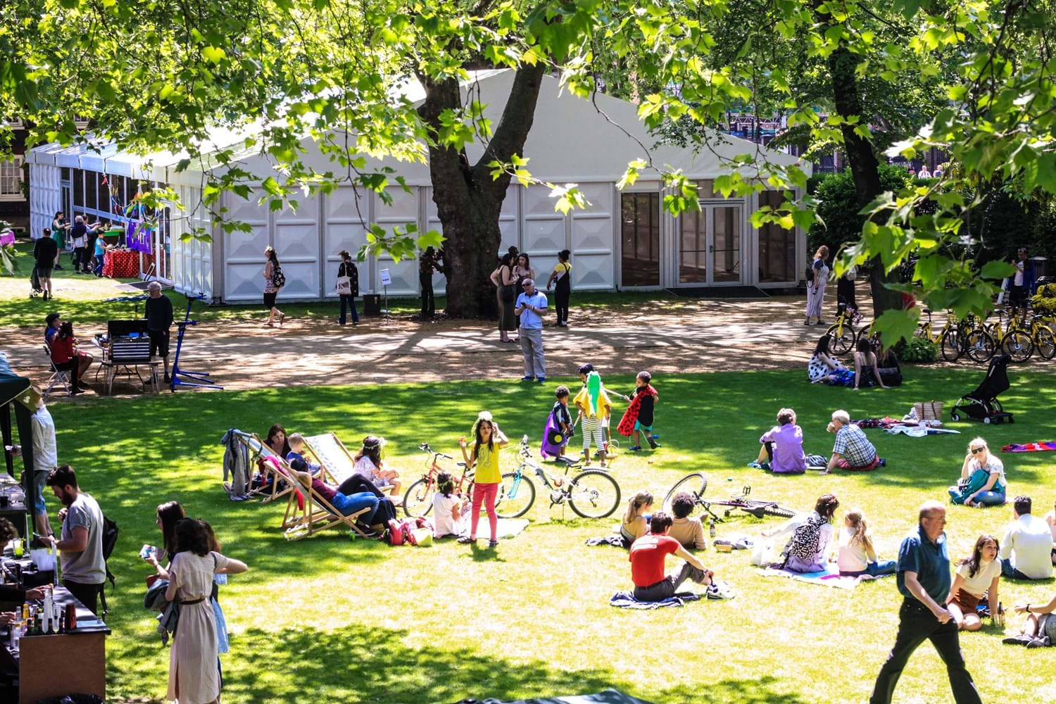 Geffrye Museum Gardens In Early Summer